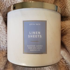 Bath and Body Works 3 wick candle